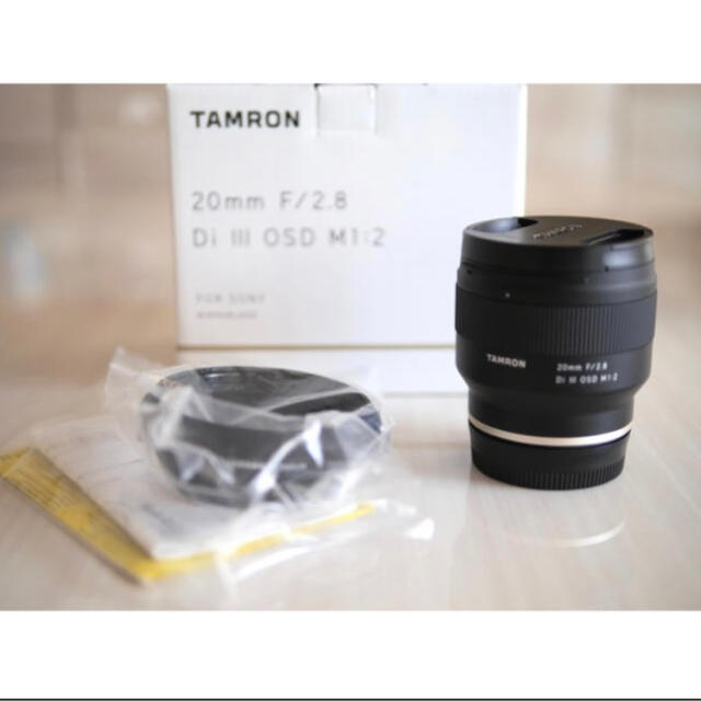 TAMRON(タムロン)のTAMRON 20mm F2.8 Di III OSD M1:2(F050) スマホ/家電/カメラのカメラ(レンズ(単焦点))の商品写真