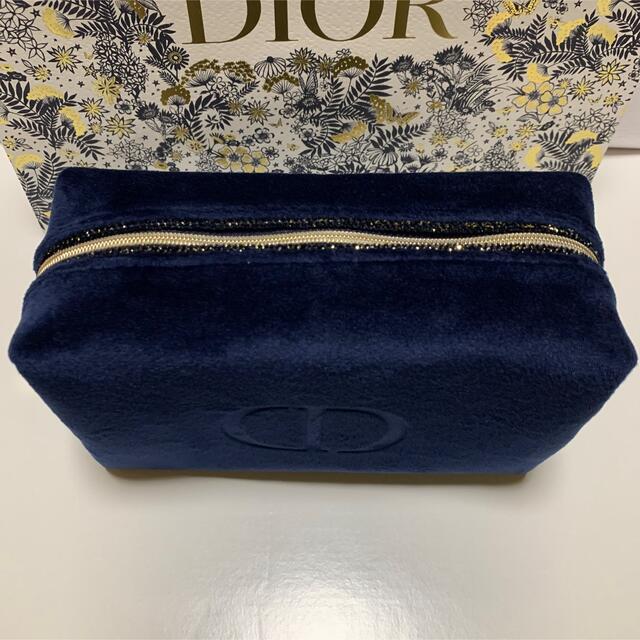 Dior(ディオール)の新品未開封❤︎ディオール❤︎クリスマスオファー2021 ポーチセット レディースのファッション小物(ポーチ)の商品写真