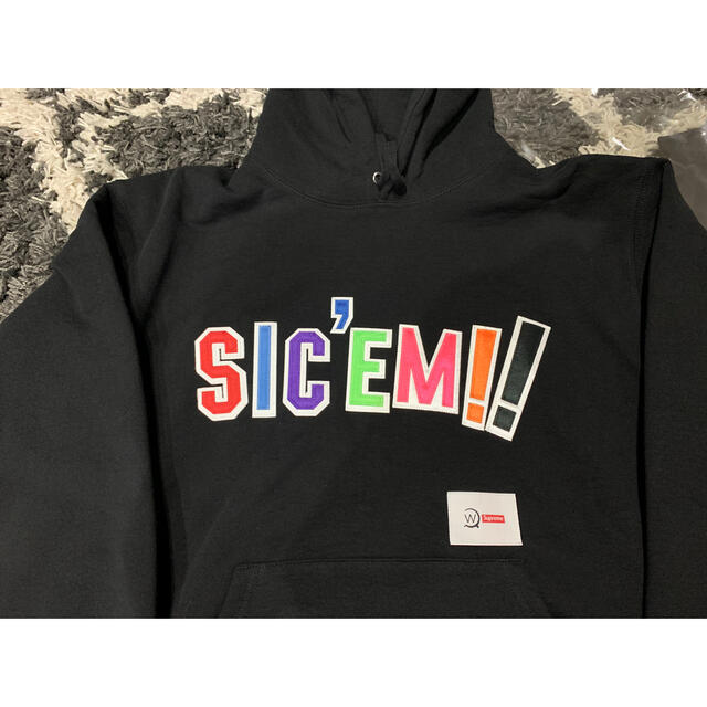 Supreme × WTAPS sic'em Hooded Sweatshirt