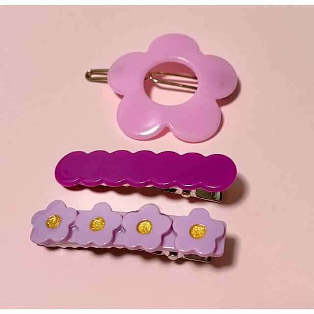 ヘアクリップ セット お花 ピンク 3つセット レディースのヘアアクセサリー(バレッタ/ヘアクリップ)の商品写真
