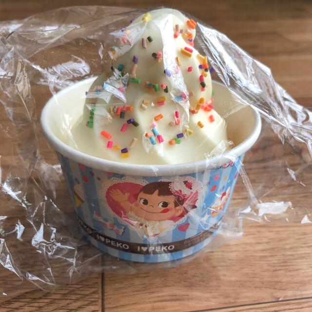 不二家 鋭き ペコちゃん milky ソフトクリームクッション 不二家 鋭き ペコちゃん milky ソフトクリームクッション
