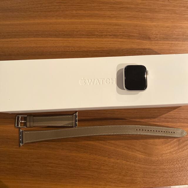 アップルウォッチ4 アルミニウム シルバー40㎜-