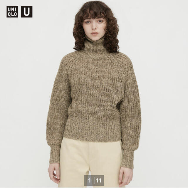 UNIQLO タートルネック