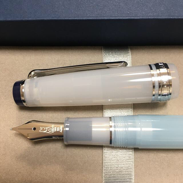 Sailor - Nonbleシリーズ オリジナル万年筆 限定品 アメリカンショートヘア M字の通販 by ミキティs shop|セーラーならラクマ Sailor - Nonbleシリーズ オリジナル万年筆 限定品 アメリカンショートヘア M字の通販 by ミキティs shop|セーラーならラクマ