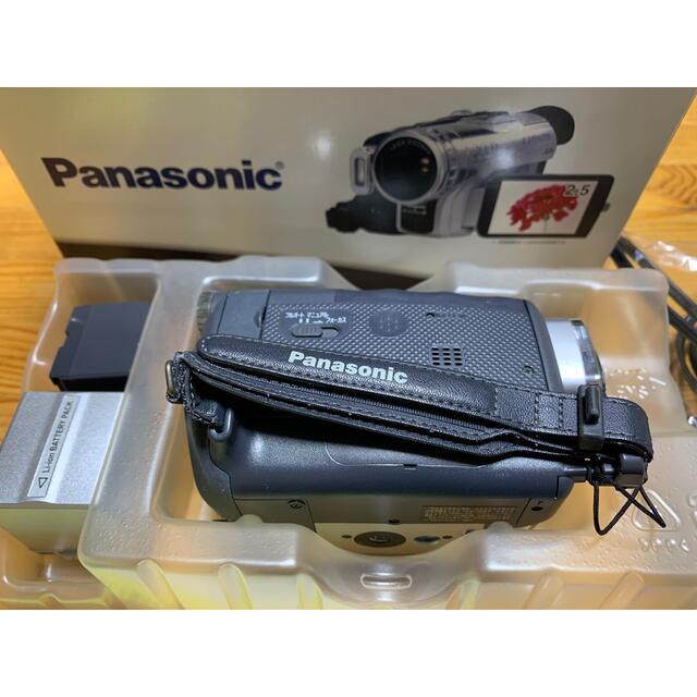 Panasonic(パナソニック)のPanasonic NV-GS200K-S 完動品！ スマホ/家電/カメラのカメラ(ビデオカメラ)の商品写真
