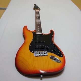 RY guitar製　アッシュSSHチェリーバースト(エレキギター)