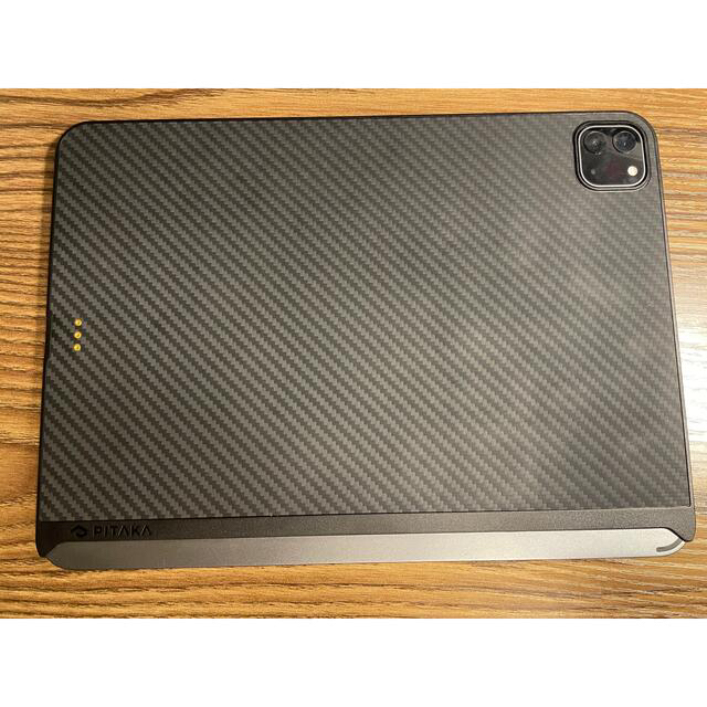 Apple(アップル)のM1 iPad Pro 11インチ　純正キーボード　PITAKA MagEZ2付 スマホ/家電/カメラのPC/タブレット(タブレット)の商品写真