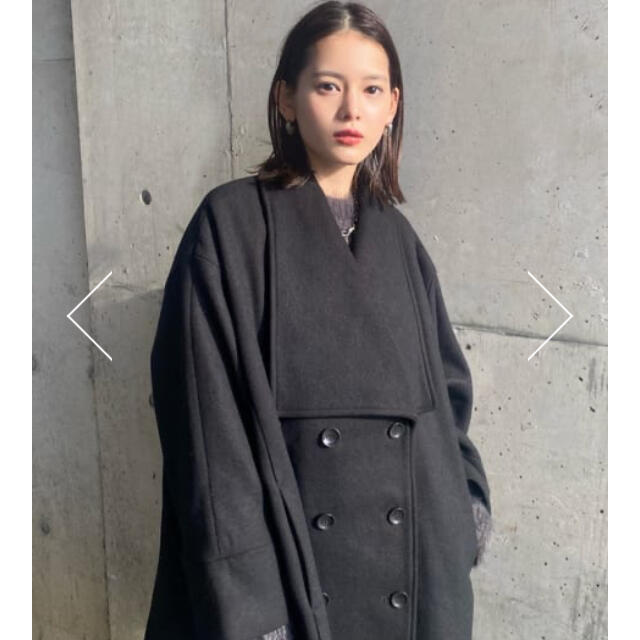 moussy(マウジー)の完売品今だけお安く！moussy BIG COLLAR PONCHO コート レディースのジャケット/アウター(ポンチョ)の商品写真