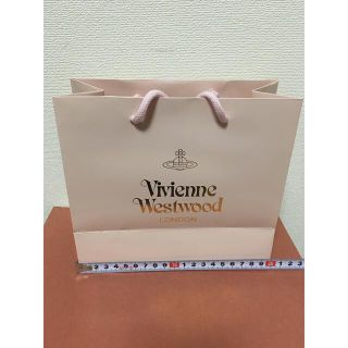 ヴィヴィアンウエストウッド(Vivienne Westwood)のヴィヴィアンウェストウッド　ショッパー　紙袋　1枚(ショップ袋)