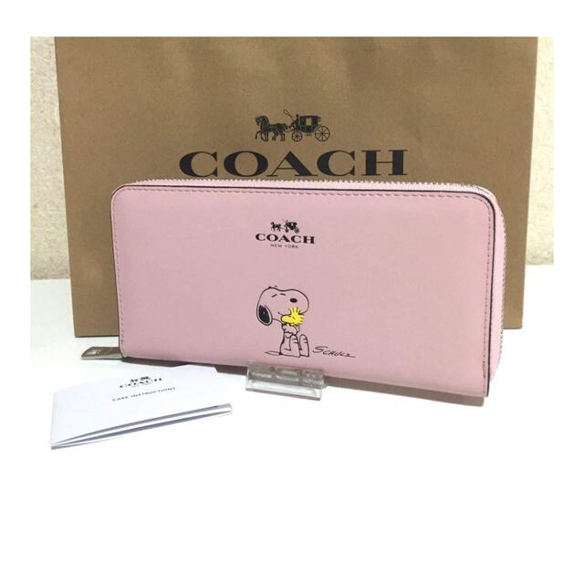 COACH 長財布 ピンク 希少レア財布 コーチ×スヌーピー 独特の素材 5256 ...