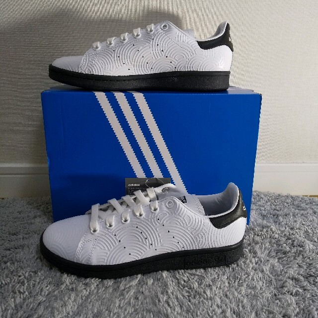 adidas(アディダス)のadidasOriginals スタンスミス STAN SMITH 23.0cm レディースの靴/シューズ(スニーカー)の商品写真