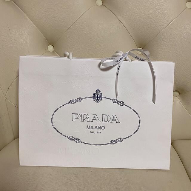 PRADA(プラダ)のプラダ　ショップ袋 レディースのバッグ(ショップ袋)の商品写真