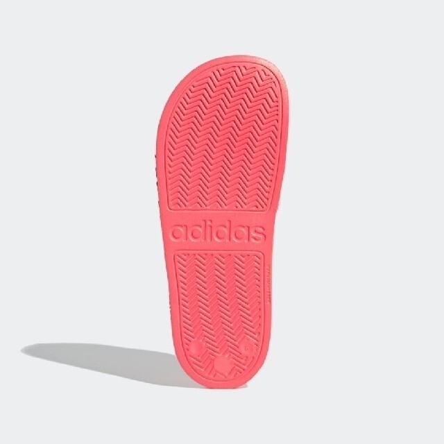アディダス  アディレッタ シャワー  24.5cm シャワーサンダル ピンク レディースの靴/シューズ(サンダル)の商品写真