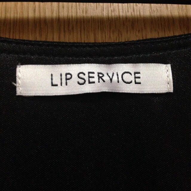 LIP SERVICE(リップサービス)のLIPSERVICE 刺繍チュニック レディースのトップス(チュニック)の商品写真