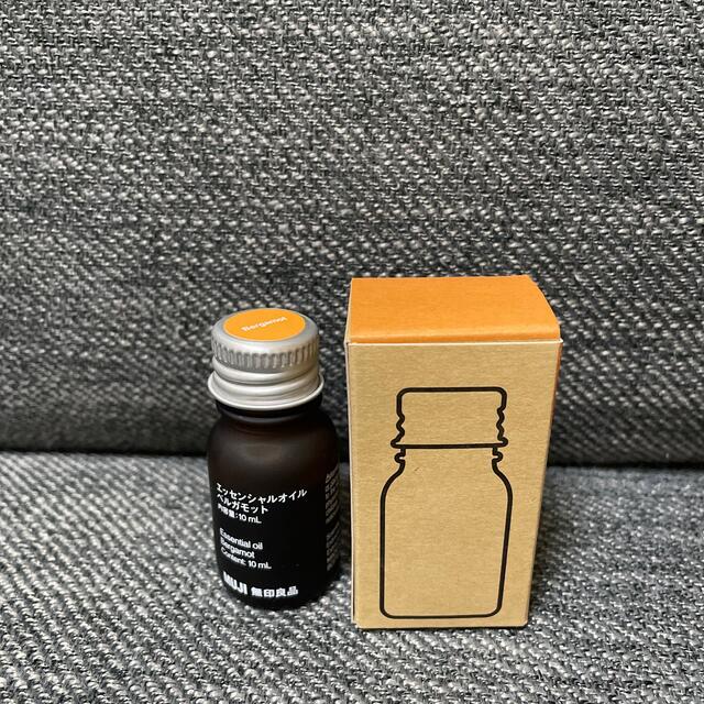 MUJI (無印良品)(ムジルシリョウヒン)の無印良品　エッセンシャルオイル　ベルガモット コスメ/美容のリラクゼーション(エッセンシャルオイル（精油）)の商品写真