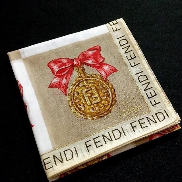 FENDI(フェンディ)のFENDI ハンカチ レディースのファッション小物(ハンカチ)の商品写真