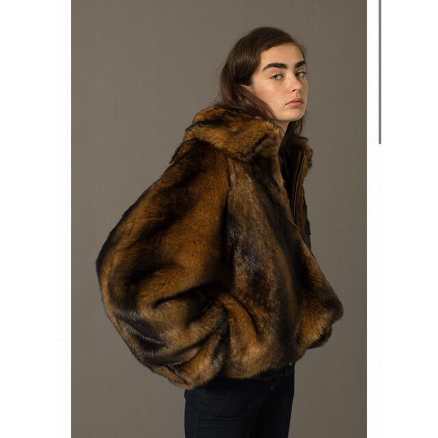 leinwand Mama's Faux-fur Jacket / Brown レディースのジャケット/アウター(毛皮/ファーコート)の商品写真