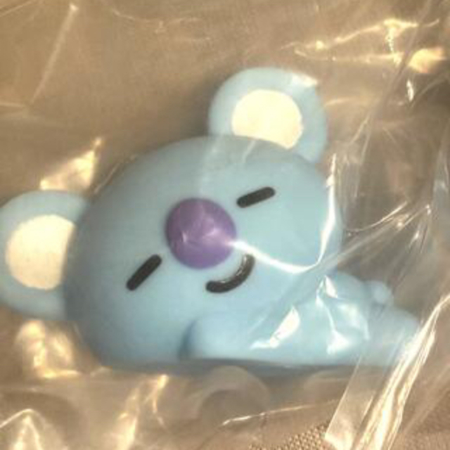 防弾少年団(BTS)(ボウダンショウネンダン)の BT21ソフビ✭KOYA エンタメ/ホビーのタレントグッズ(アイドルグッズ)の商品写真