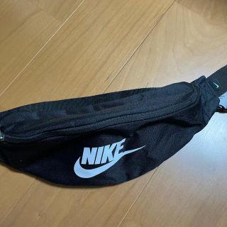 ナイキ(NIKE)のショルダーバッグ(ショルダーバッグ)