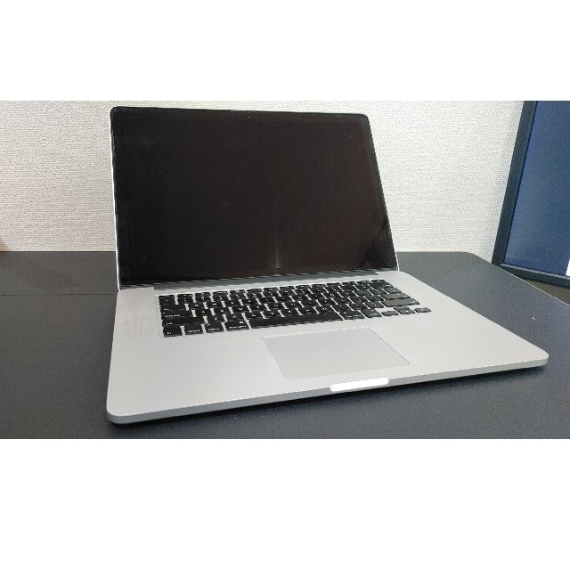 macbook pro 2015 15インチ　i7/16gb/512gb