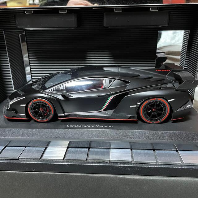 激安正規品 未展示品 京商 1 18ランボルギーニ ヴェネーノ Lamborghini