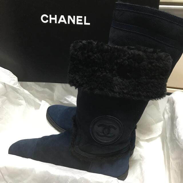 CHANEL - セール❗️極美品CHANELレアムートンブーツの通販 by ...