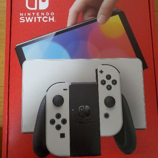 ニンテンドースイッチ(Nintendo Switch)の新品未開封　Nintendo　Switch有機ELモデル　ホワイト(家庭用ゲーム機本体)