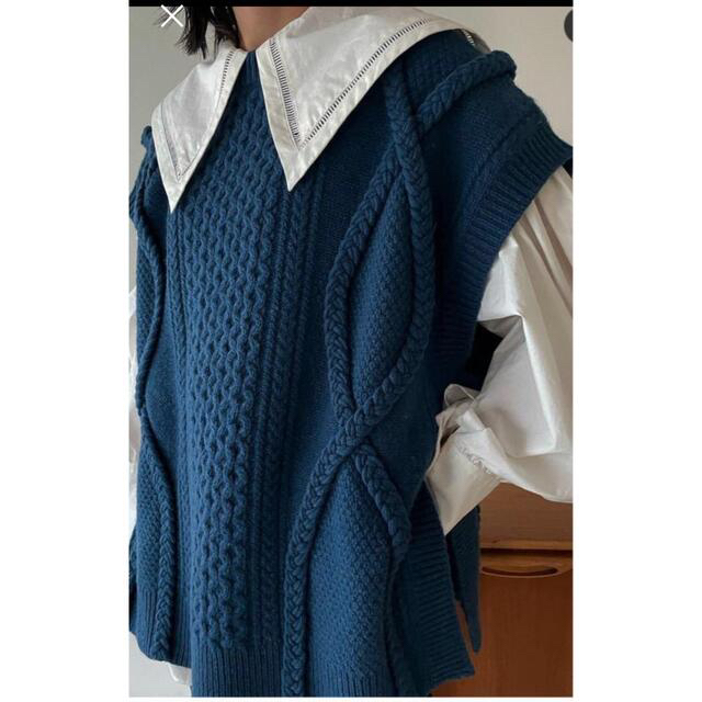 季節のおすすめ商品 【CLANE】3Dケーブルスリットニットベスト