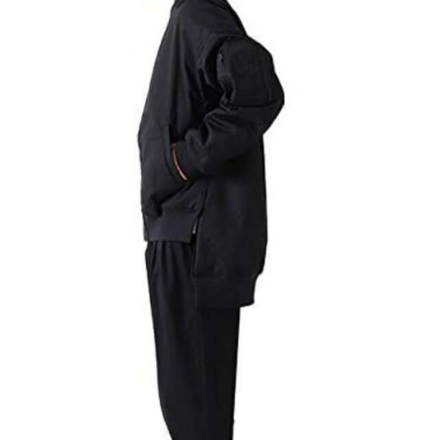 Y-3(ワイスリー)の『まっちゃん様専用出品』Y-3 バックロゴ ボンバージャケット メンズのジャケット/アウター(ナイロンジャケット)の商品写真