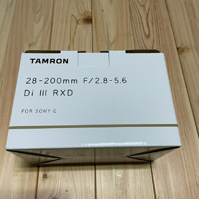 TAMRON(タムロン)の[新品送料無料] TAMRON 28-200mm (Model A071) スマホ/家電/カメラのカメラ(レンズ(ズーム))の商品写真