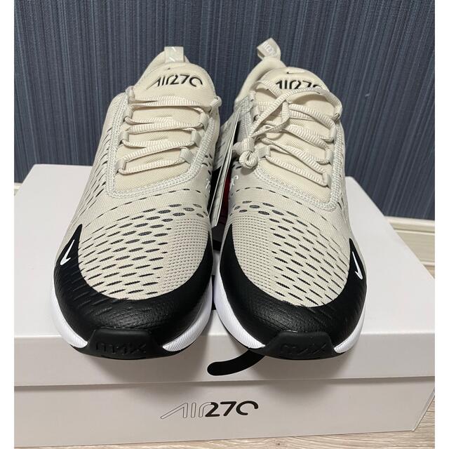 NIKE AIR MAX 270 新品タグ付き