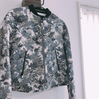 ザラ(ZARA)のZARA ジャケット(ノーカラージャケット)