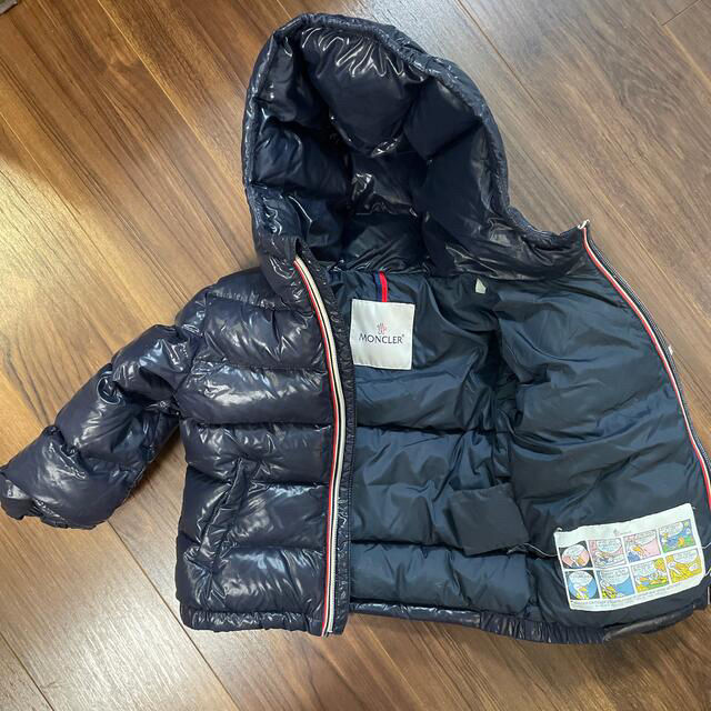 MONCLER モンクレール　キッズダウンジャケット　3歳〜