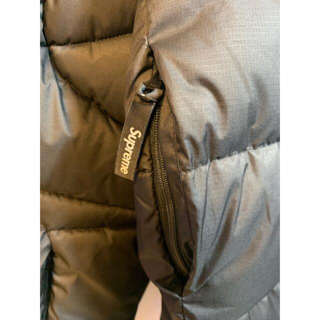 Supreme(シュプリーム)の中古　Supreme Warp Hooded Puffy Jacket XL メンズのジャケット/アウター(ダウンジャケット)の商品写真