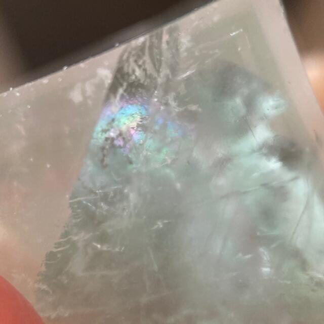 虹の綺麗なブルーフローライト(青蛍石)原石 鉱物標本