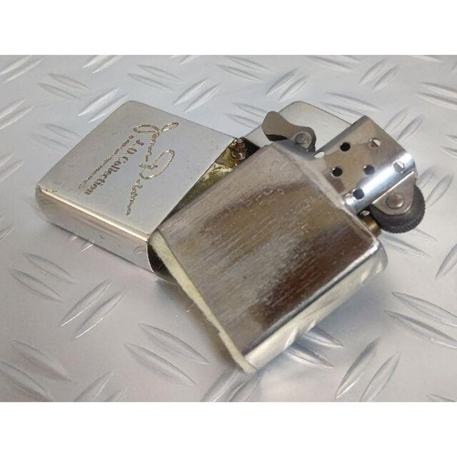 ZIPPO(ジッポー)のZIPPO 《James Dean》シルバーメッキ加工1990年製 メンズのファッション小物(タバコグッズ)の商品写真