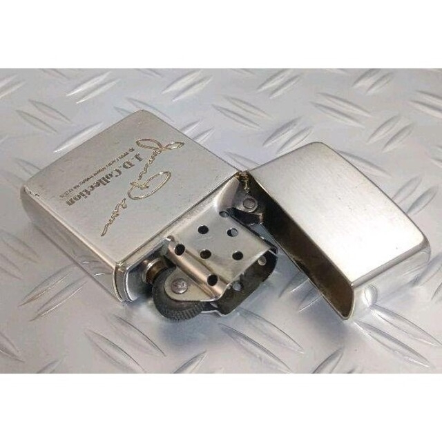 ZIPPO(ジッポー)のZIPPO 《James Dean》シルバーメッキ加工1990年製 メンズのファッション小物(タバコグッズ)の商品写真