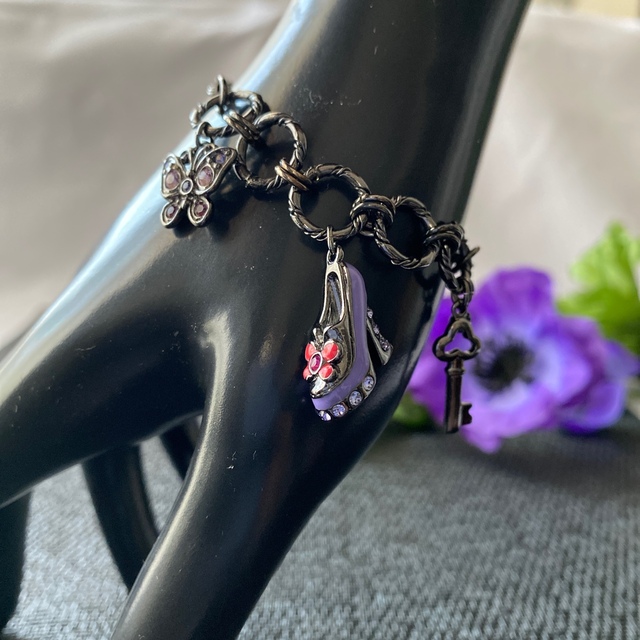 ANNA SUI ブレスレット★蝶・靴・キー | フリマアプリ ラクマ