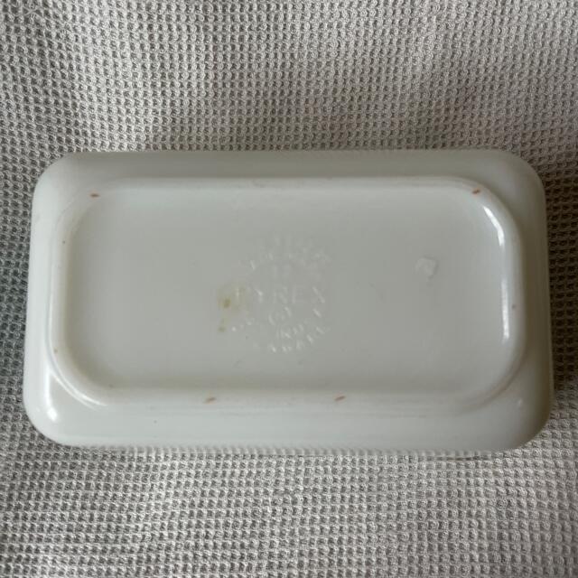 Pyrex(パイレックス)のオールドパイレックス　蓋付きガラスケース　Made in U.S.A インテリア/住まい/日用品のキッチン/食器(食器)の商品写真