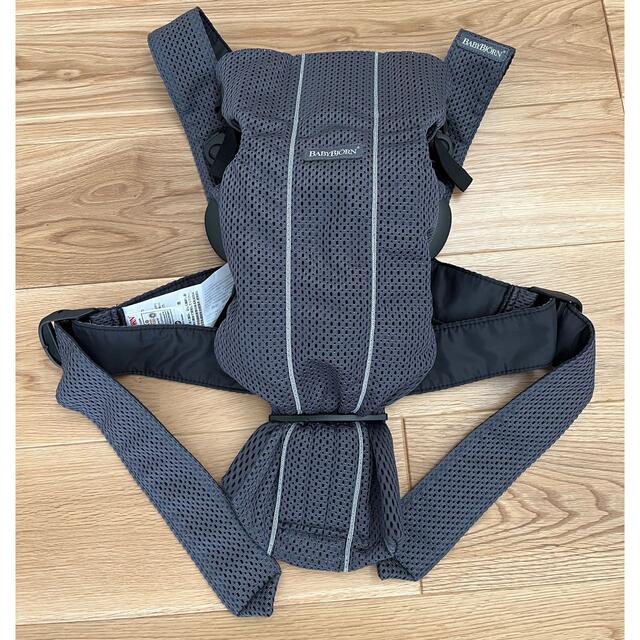 BABYBJORN(ベビービョルン)の美品☆ベビービョルンミニ☆ キッズ/ベビー/マタニティの外出/移動用品(抱っこひも/おんぶひも)の商品写真