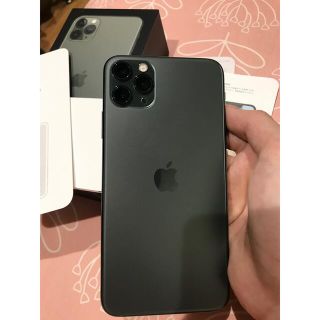 アップル(Apple)のiPhone 11 Pro Max 256GB au SIMロック解除(スマートフォン本体)