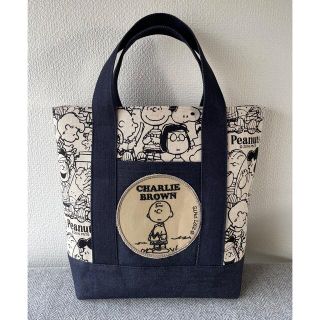 スヌーピー(SNOOPY)のハンドメイド　ワッペンミニトートバッグ　スヌーピー×デニム　チャーリーブラウン(トートバッグ)