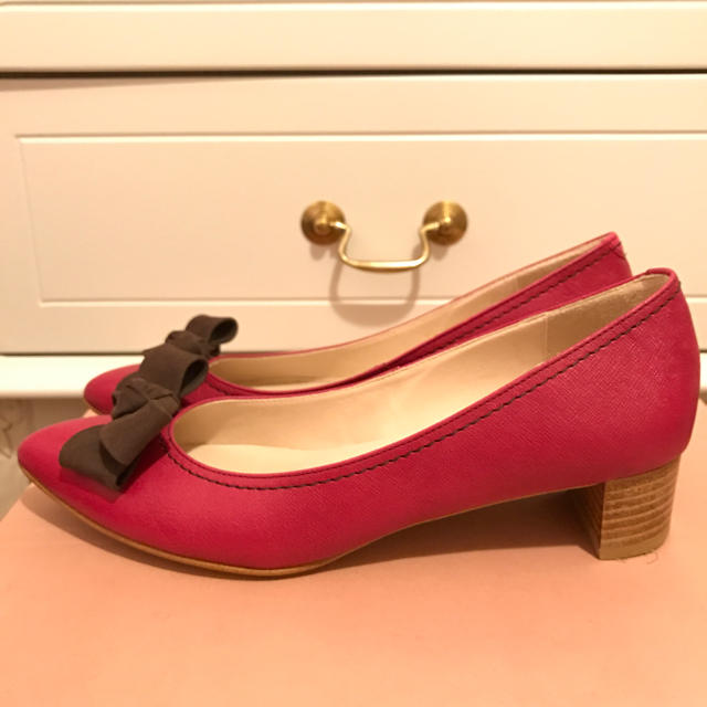 DIANA(ダイアナ)のピンクリボンパンプス レディースの靴/シューズ(ハイヒール/パンプス)の商品写真