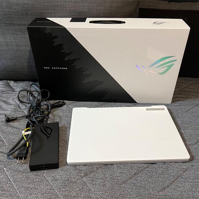 ASUS ROG Zephyrus G14 ゲーミングノートPC