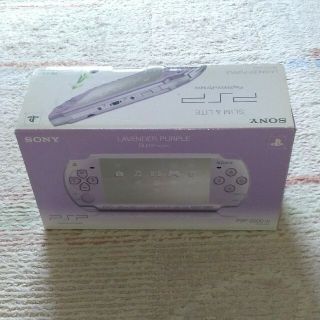 プレイステーションポータブル(PlayStation Portable)の【箱と取説のみ】PSP2000(携帯用ゲーム機本体)