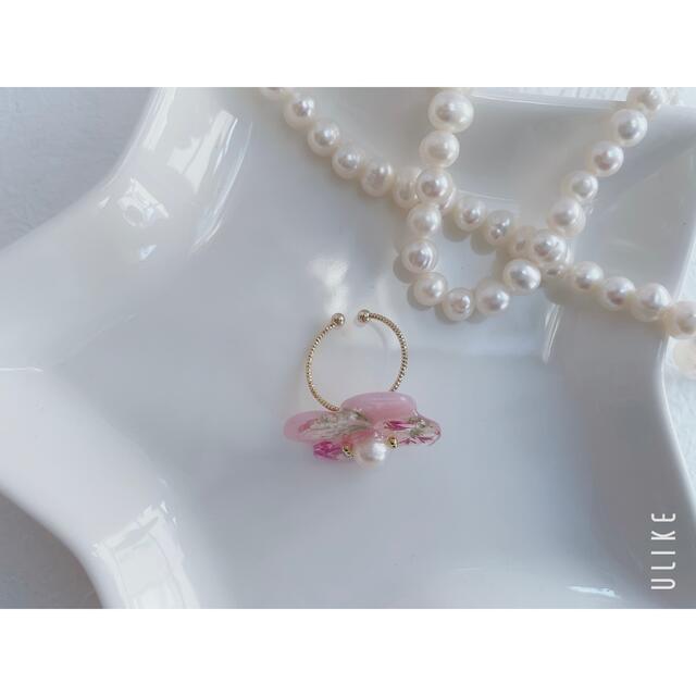 Flower／お花型のピンクなリング／指輪 ハンドメイドのアクセサリー(リング)の商品写真