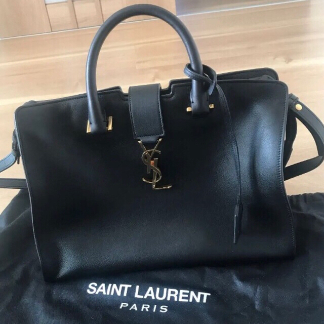 Saint Laurent(サンローラン)のお値下げ価格！美品！サンローランカバス☆2way☆ハンドバッグ、ショルダーバッグ レディースのバッグ(ショルダーバッグ)の商品写真