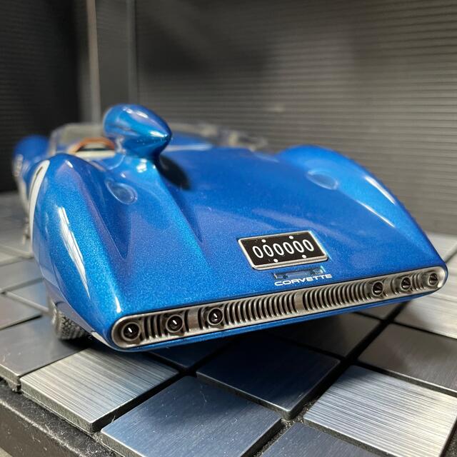 激レア未展示品 オートアート 1/18 シボレー コルベット SS 1957 激レア未展示品 オートアート 1/18 シボレー コルベット SS 1957