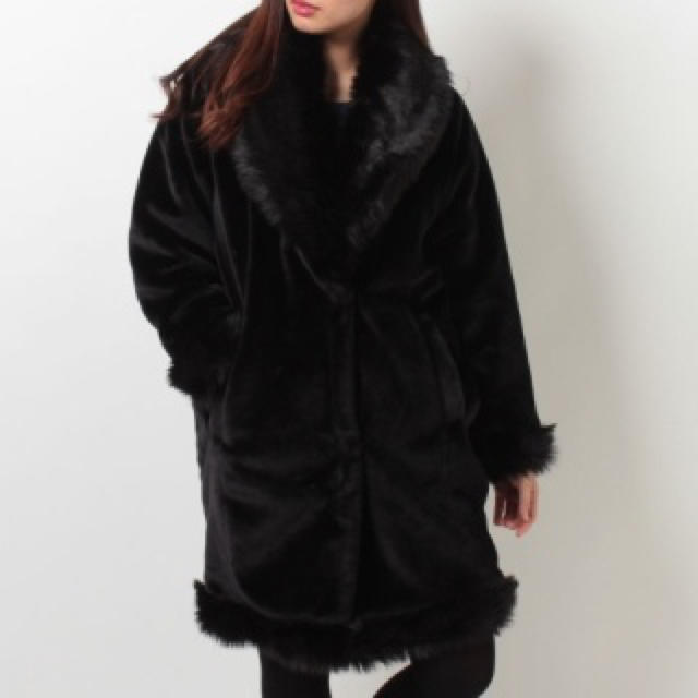 MURUA(ムルーア)のぷりん様専用MURUA ファーコート レディースのジャケット/アウター(毛皮/ファーコート)の商品写真