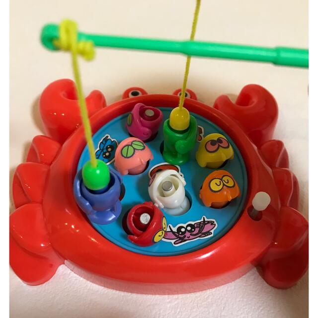 回転さかなつりゲーム 室内ゲーム遊び カニ魚キャッチャー おもちゃ 玩具 エンタメ/ホビーのテーブルゲーム/ホビー(その他)の商品写真
